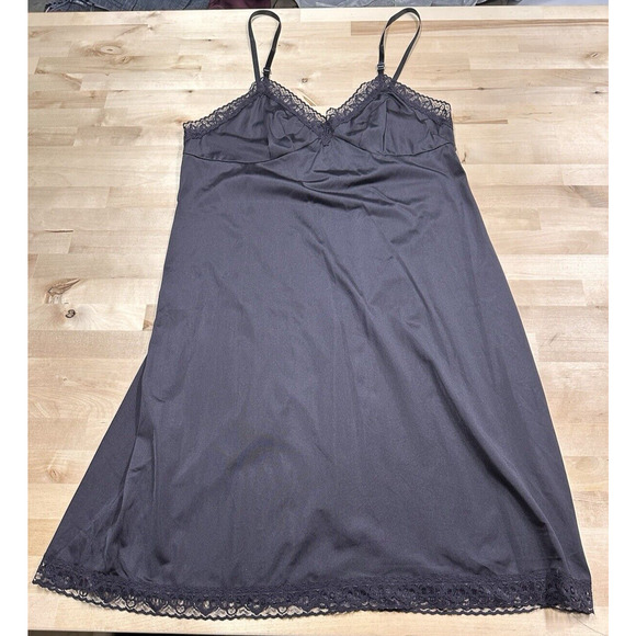 Vanity Fair Black Slip Dress Sz 36 Medium Lace Lined Quiet Romantic - Picture 1 of 6